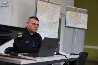 Практичний досвід прифронтових територій: курсанти та викладачі ЛДУБЖД прослухали лекції про виклики війни