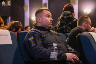 Курсанти, офіцери та ветерани війни Львівського державного університету безпеки життєдіяльності долучилися до прем’єрного показу фільму «PALYANYTSIA» Курсанти, офіцери та ветерани війни Львівського державного університету безпеки життєдіяльності долучилися до прем’єрного показу фільму «PALYANYTSIA»