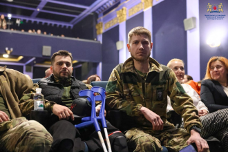 Курсанти, офіцери та ветерани війни Львівського державного університету безпеки життєдіяльності долучилися до прем’єрного показу фільму «PALYANYTSIA» Курсанти, офіцери та ветерани війни Львівського державного університету безпеки життєдіяльності долучилися до прем’єрного показу фільму «PALYANYTSIA»