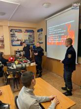 Курсанти ЛДУБЖД провели профорієнтаційні заняття для школярів Сихівського ліцею