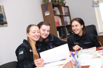 Сміхотерапія як інструмент психологічної підготовки курсантів