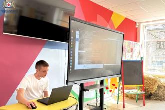 Студенти ЛДУБЖД провели лекції з кібербезпеки для львівських школярів