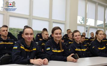 Випускник ЛДУБЖД поділився з курсантами досвідом військової служби