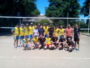 За результатом чотирьох турнірів збірна команда Університету з волейболу посіла почесне перше місце 