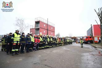 Випускники ЛДУБЖД взяли участь у масштабних пожежно-тактичних навчаннях 