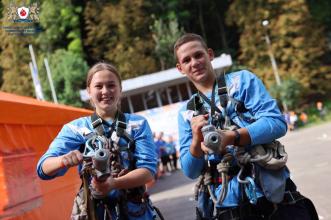 ЯСКРАВА ПРИГОДА ЮНИХ РЯТУВАЛЬНИКІВ ПРОДОВЖУЄТЬСЯ ЯСКРАВА ПРИГОДА ЮНИХ РЯТУВАЛЬНИКІВ ПРОДОВЖУЄТЬСЯ