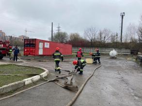 На базі навчально-тренувального полігону відбулись практичні заняття з дисципліни «Пожежна тактика»