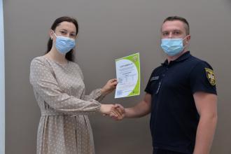 Науково-педагогічні працівники ЛДУБЖД і Львова отримали  сертифікати В2