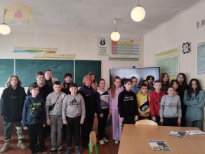 «Професії у сфері цивільного захисту»: Ксенія Березяк провела профорієнтаційну зустріч зі школярами