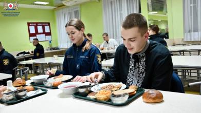 Свята вечеря у Львівському державному університеті безпеки життєдіяльності