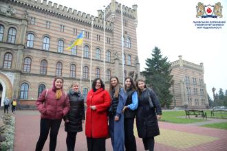 «День гостинності»: менеджери знайомлять майбутніх абітурієнтів з ЛДУБЖД