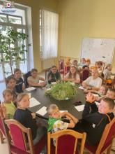 Ізіотерапія як засіб зцілення: курсантка ЛДУБЖД допомагає дітям у літньому таборі