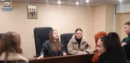 Здобувачі вищої освіти ЛДУБЖД ознайомились із роботою Львівського окружного адміністративного суду