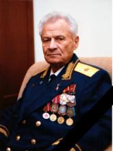 Колектив Університету сумує та висловлює глибокі співчуття рідним і близьким з приводу смерті Десятниковa Пилипa Миколайовичa Колектив Університету сумує та висловлює глибокі співчуття рідним і близьким з приводу смерті Десятниковa Пилипa Миколайовичa