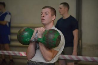 В Університеті відбулись змагання з гирьового спорту