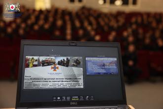 Рятувальник з Донеччини провів лекцію для курсантів ЛДУБЖД