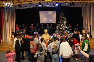 Святкова казка для внутрішньо переміщених осіб: День Святого Миколая в ЛДУБЖД