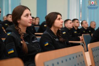 Добро, милосердя, співчуття: курсанти Університету зустрілись із представниками благодійної організації «Із янголом на плечі»