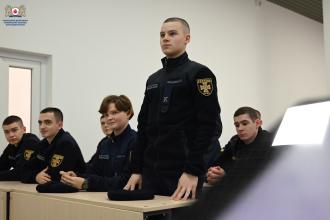 Курсанти ЛДУБЖД прослухали лекцію начальника Головного управління ДСНС України у Дніпропетровській області