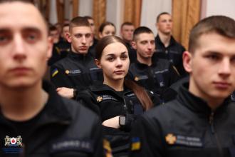 У Шевченкові березневі дні говорили про Шевченка в стінах ЛДУ БЖД із директором Дому Франка Богданом Тихолозом
