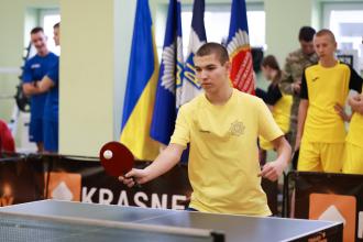 Здобувачі освіти Вінницького ліцею безпекового спрямування та національно-патріотичного виховання ЛДУБЖД здобули перемогу в чемпіонаті з настільного тенісу серед ліцеїстів системи МВС. Здобувачі освіти Вінницького ліцею безпекового спрямування та національно-патріотичного виховання ЛДУБЖД здобули перемогу в чемпіонаті з настільного тенісу серед ліцеїстів системи МВС.