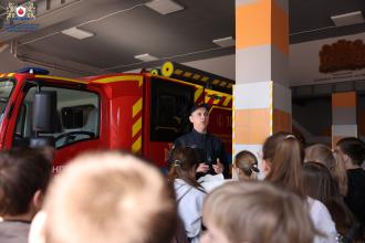 Важливі знання та щирі емоції: школярі Львова спробували себе у ролі рятувальників