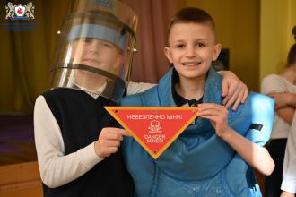 Знання задля безпечного життя: ЛДУБЖД об’єднав понад 300 дітей і близько 100 дорослих у День мінної просвіти 