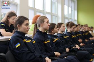 Українські й міжнародні експерти обговорили проблеми психологічної стійкості в умовах війни — підсумки конференції у ЛДУБЖД
