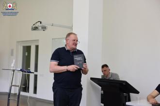 Українські й міжнародні експерти обговорили проблеми психологічної стійкості в умовах війни — підсумки конференції у ЛДУБЖД