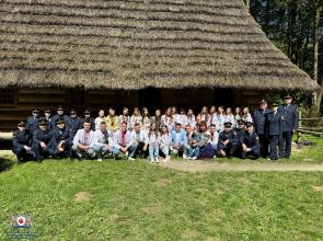 Зберігаємо традиції: здобувачі освіти та працівники ЛДУБЖД долучилися до "Гаївок Єдності"