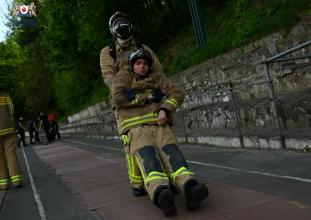 Здобувачі вищої освіти ЛДУБЖД удосконалюють практичні навички порятунку потерпілого під час рятувальних робіт