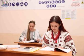 День вишиванки у Львівському державному університеті безпеки життєдіяльності