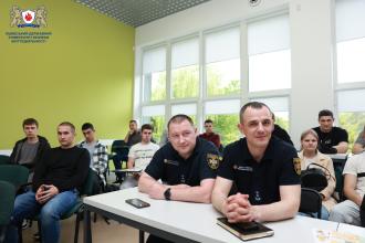 В Університеті відбулася зустріч здобувачів вищої освіти за спеціальністю “Пожежна безпека” зі стейкхолдерами