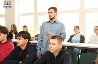 Науковий досвід в дії: аспіранти проводять лекції з актуальних питань менеджменту