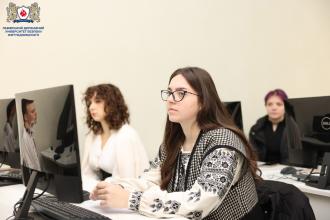 Слово, що єднає: ЛДУБЖД долучився до Всеукраїнського диктанту національної єдності — 2025