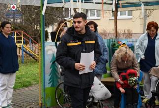 Курсанти ЛДУБЖД подарували тепло та турботу дітям Центру здоров’я та реабілітації напередодні Дня Святого Миколая