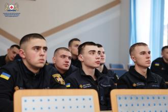 «Основи першої психологічної допомоги»: бесіда зі здобувачами вищої освіти ЛДУБЖД 