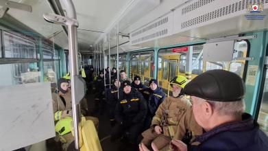 Гасіння пожеж на електротранспорті: практичні заняття з «Пожежної тактики» Гасіння пожеж на електротранспорті: практичні заняття з «Пожежної тактики»