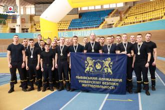 Курсанти ЛДУБЖД взяли участь у благодійному забігу