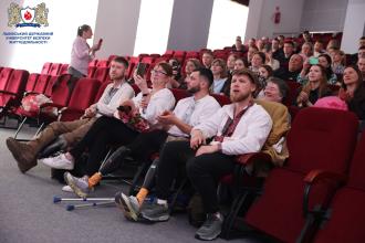 У Львівському державному університеті безпеки життєдіяльності відбувся святковий захід з нагоди Дня матері, який подарував усім присутнім теплі емоції, щирі усмішки та незабутні враження. Напередодні свята Центр культури та мистецтв університету наповнивс