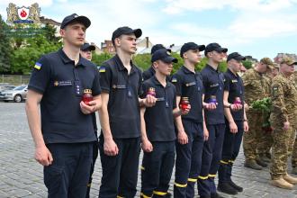 Представники Університету взяли участь у заходах з нагоди Дня Героїв України Представники Університету взяли участь у заходах з нагоди Дня Героїв України