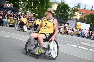 Курсанти та працівники ЛДУБЖД підтримали команду «Veterans - Basket Дніпро» на «Іграх Незламних» Курсанти та працівники ЛДУБЖД підтримали команду «Veterans - Basket Дніпро» на «Іграх Незламних»