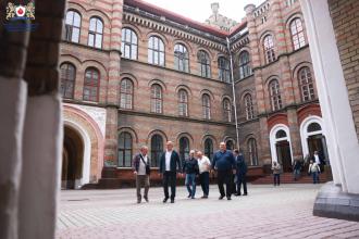 Університет зустрів випускників із нагоди 45-річчя випуску Університет зустрів випускників із нагоди 45-річчя випуску