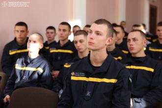Курсанти ЛДУБЖД пізнають складові процесу читання та поглиблюють розуміння особливої важливості книги у День читання книг Курсанти ЛДУБЖД пізнають складові процесу читання та поглиблюють розуміння особливої важливості книги у День читання книг