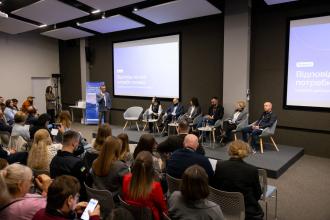 Працівники відділу соціально-гуманітарної роботи взяли участь у конференції «Громади на шляху до ЄС: спроможність, ресурси та права людини» Працівники відділу соціально-гуманітарної роботи взяли участь у конференції «Громади на шляху до ЄС: спроможність, ресурси та права людини»