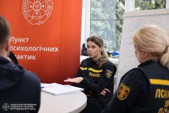 Сила зв’язку: у ЛДУБЖД відбулася зустріч із ветеранами, присвячена ментальному здоров’ю Сила зв’язку: у ЛДУБЖД відбулася зустріч із ветеранами, присвячена ментальному здоров’ю