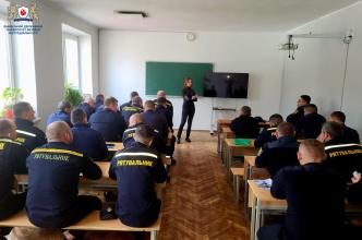 ​Відновлення психоемоційного та фізіологічного стану: заняття для командирів відділень оперативно-рятувальної служби цивільного захисту