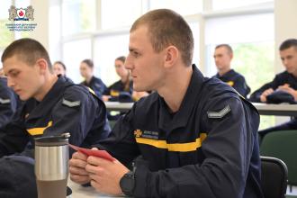 Гуртування курсантського колективу: психологічний тренінг для курсантів ЛДУБЖД