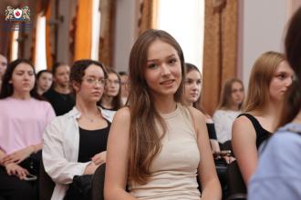 Кафедра іноземних мов та перекладознавства ЛДУБЖД розпочала серію зустрічей «Випускники – першокурсникам»