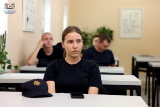 Профілактика суїцидальної поведінки: лекція для курсантів першокурсників